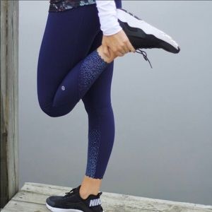 Lululemon "Tight Stuff" Cropped Legging